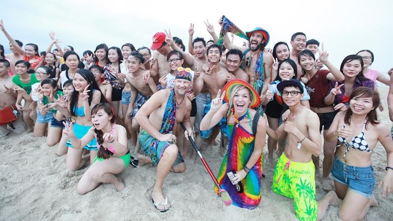 今年三大节日期间，国内外游客将沉浸在岘港海滩的娱乐活动中。（图：宝南）