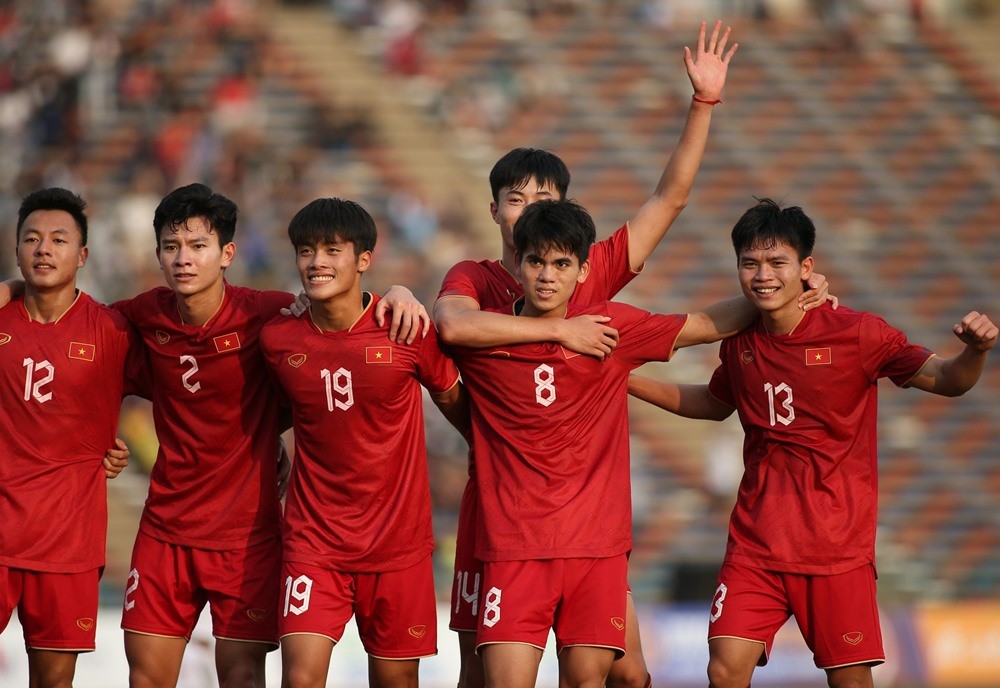 越南球员庆祝进球。（图源：互联网）