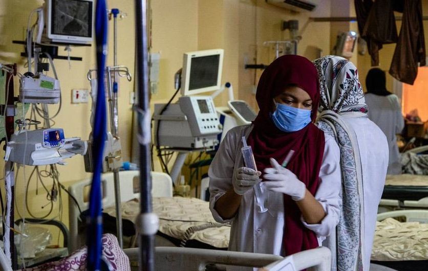 世卫组织正在向苏丹卫生工作者提供基本药物、创伤和手术用品以及维持卫生服务的燃料。（图：WHO）