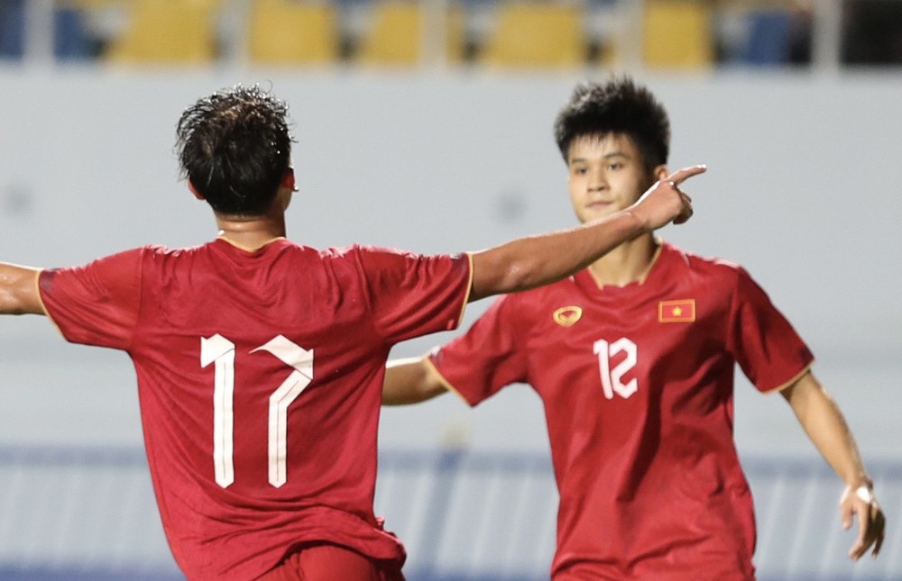 越南U23球员庆祝进球。（图源：互联网）