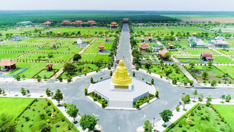 越南平安墓园