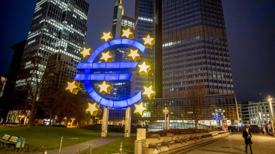 欧洲央行9月将欧元区三大关键利率均上调25个基点，自去年7月以来，欧洲央行已连续10次加息。（图：AP）