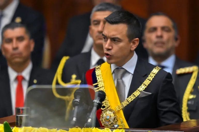 当地时间11月23日，厄瓜多尔新总统丹尼尔·诺沃亚（Daniel Noboa）宣誓就职。（图：Getty Images）
