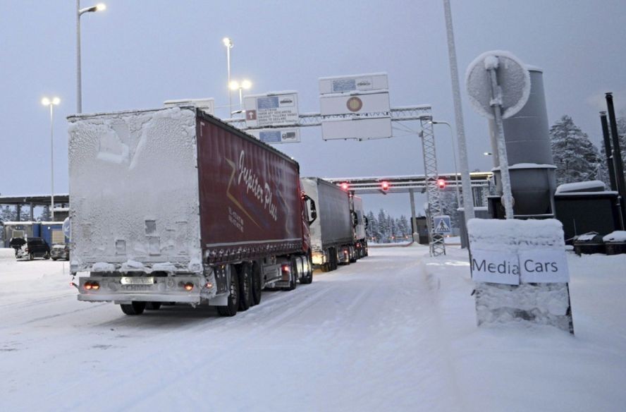 芬兰与俄罗斯接壤的拉贾约塞皮口岸将从30日零时起至下月13日关闭。（图：AP）