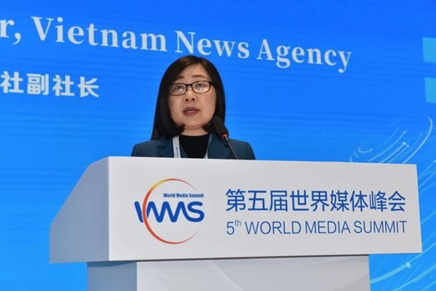 越通社副社长段氏雪绒女士率领越南通讯社代表团出席第五届世界媒体峰会。（图：越通社）
