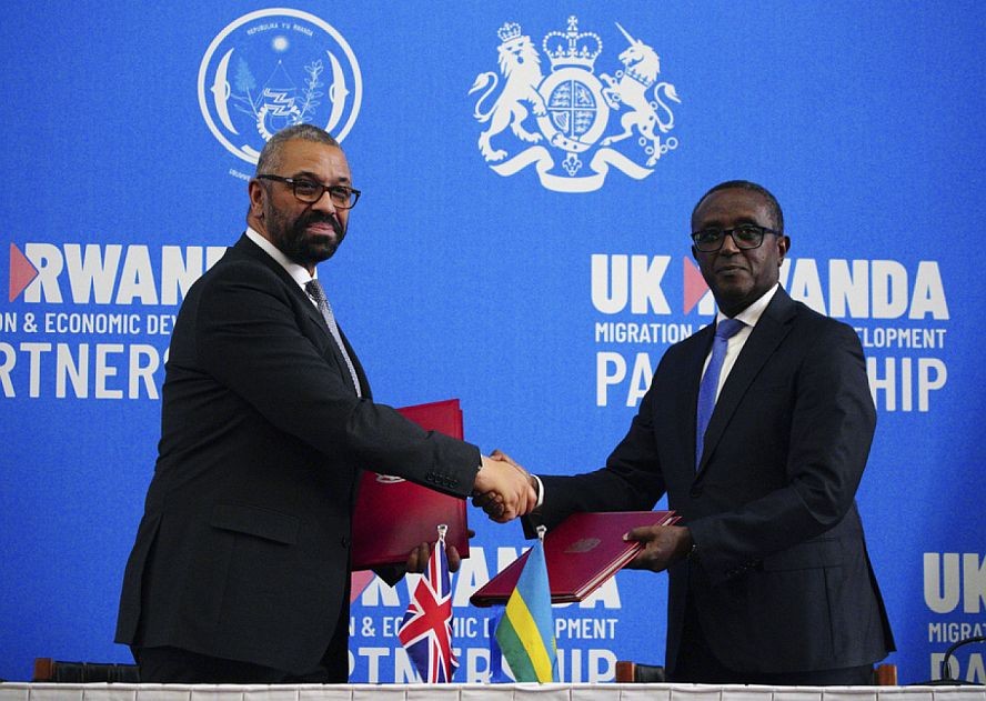 英国与卢旺达再就移送非法移民签署新条约。（图：Getty Images）