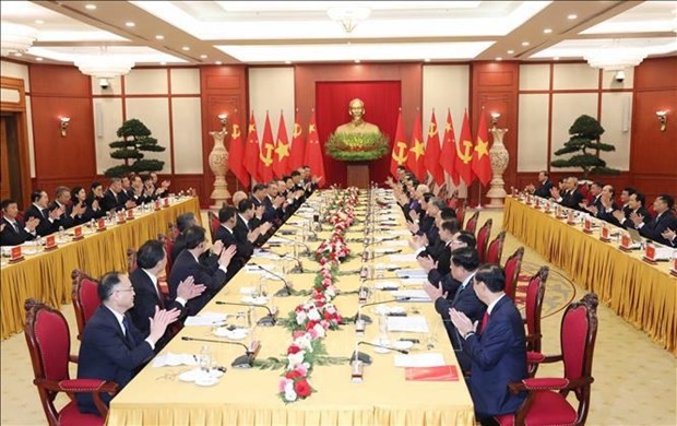 越南共产党中央总书记阮富仲和中共中央总书记、国家主席习近平举行会谈。（图：越通社）