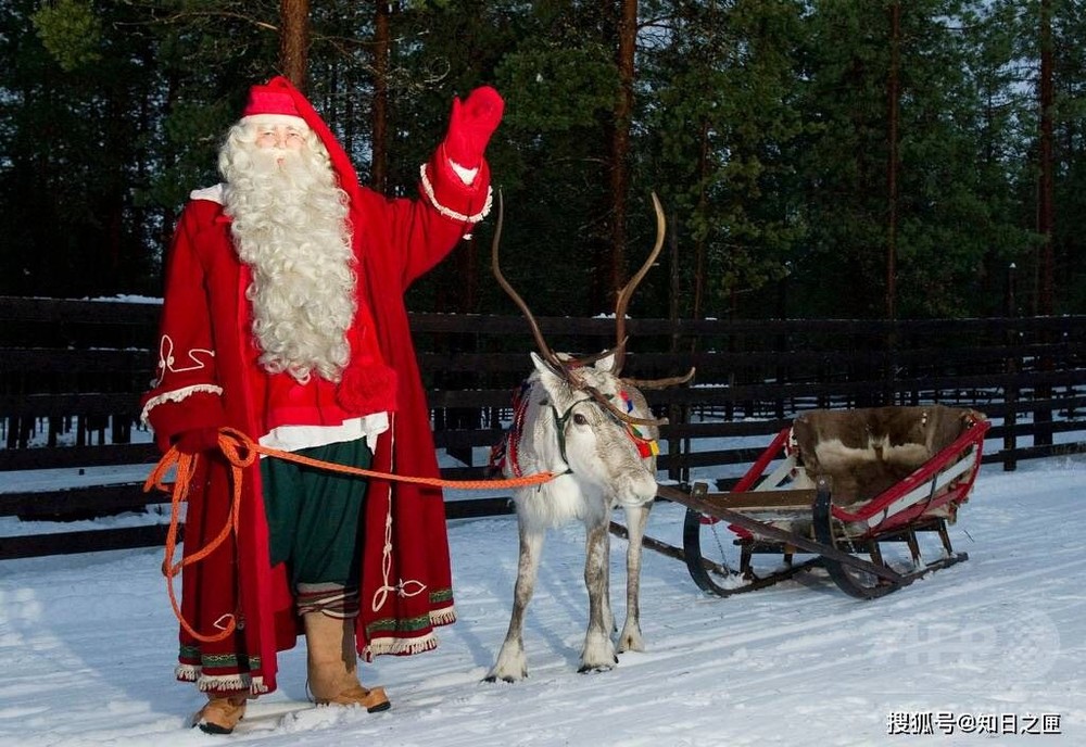 去芬兰看圣诞老人。