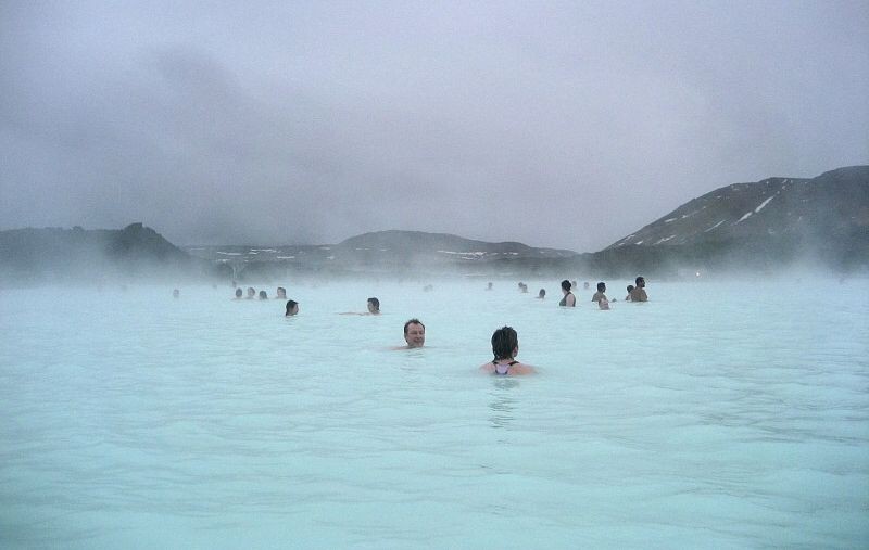 冰岛著名景点“蓝湖”地热温泉一景。（图：互联网）