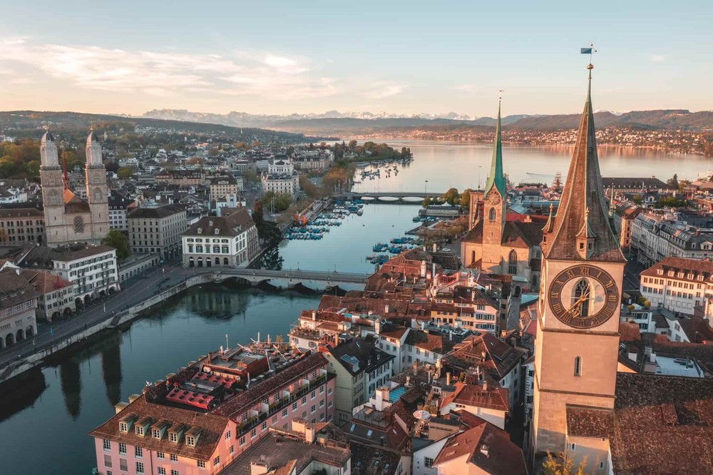 苏黎世(瑞士)是生活品质最高的欧洲城市，97%的居民表示满意。（图：互联网）