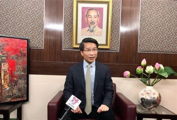 越南驻香港总领事范平谈。（图：越通社）