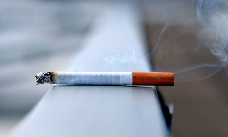 全球吸烟率正在下降。（示意图：Unsplash）