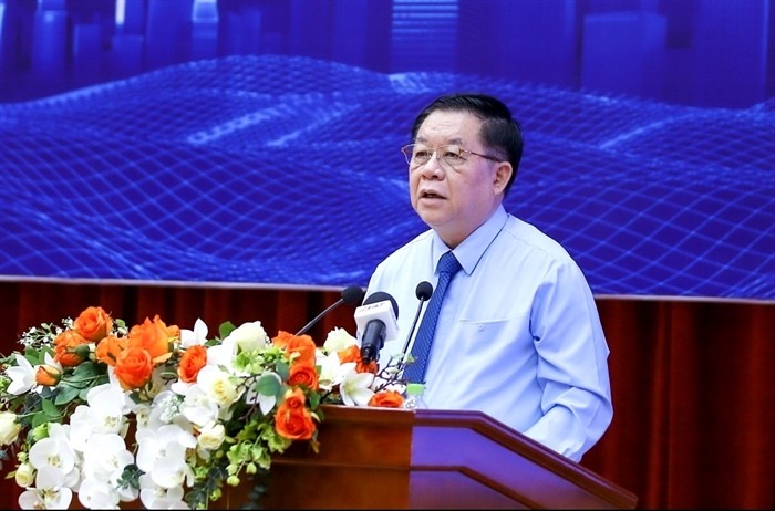 中央宣教部长阮仲义在会议上发表讲话。（图：翠霞）