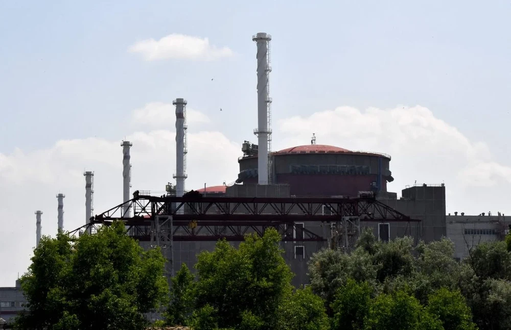 扎波罗热核电站7日再次遭到袭击。（图：AFP）