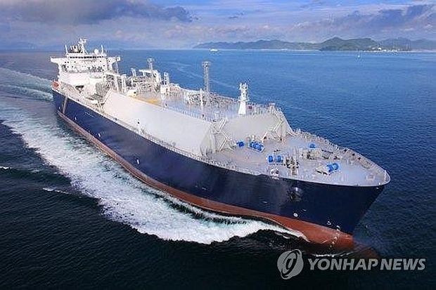 三星重工业制造的LNG运输船。（图：韩联社）