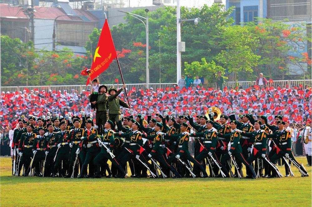 奠边府大捷纪念逾 1.2 万人联合演练