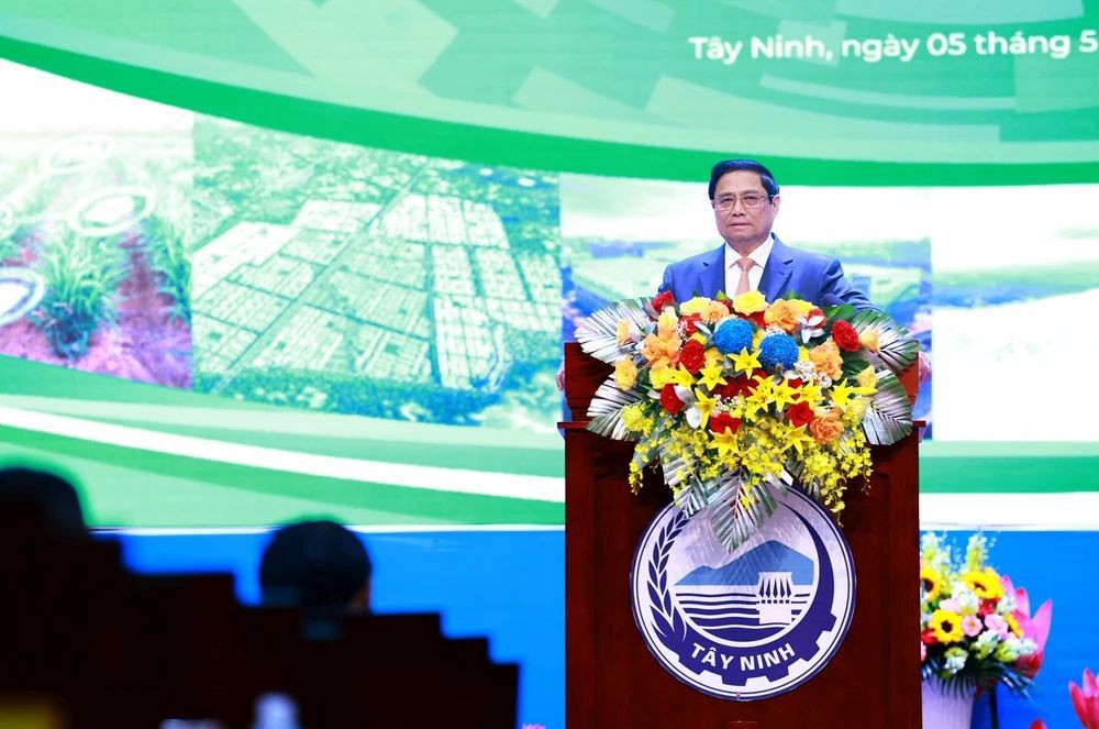 政府总理范明政出席西宁省规划公佈会议并发表讲话。（图：越通社）