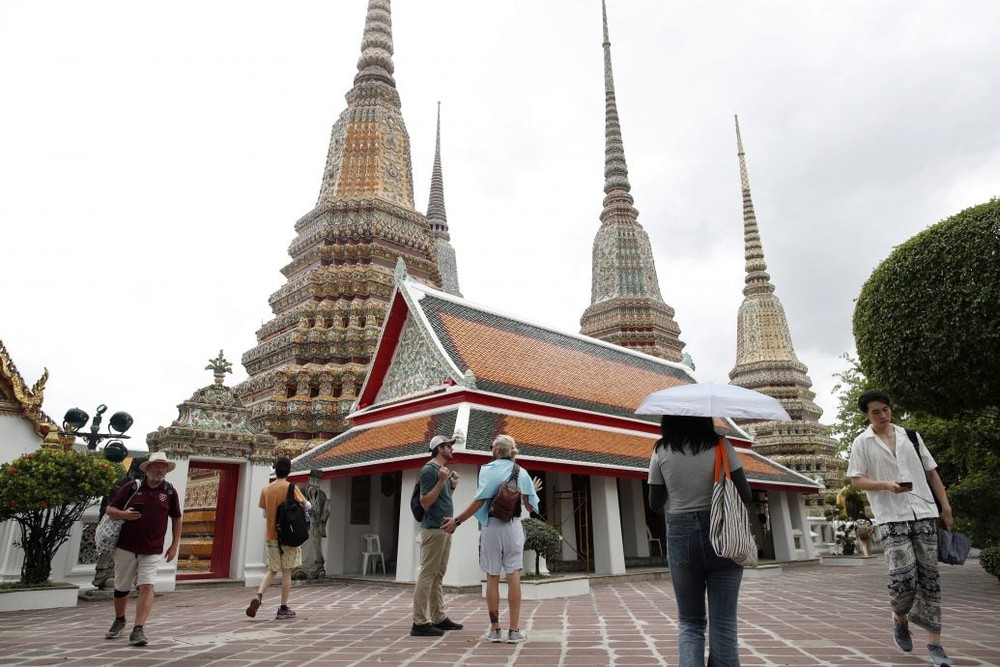 泰国国家气象局发出警告，称严重的季风天气将影响泰国40个省份，包括首都曼谷。（图：EPA）