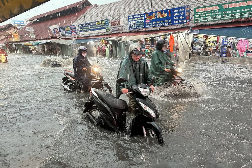 5月时的强降雨导致守德街市区域严重受淹。