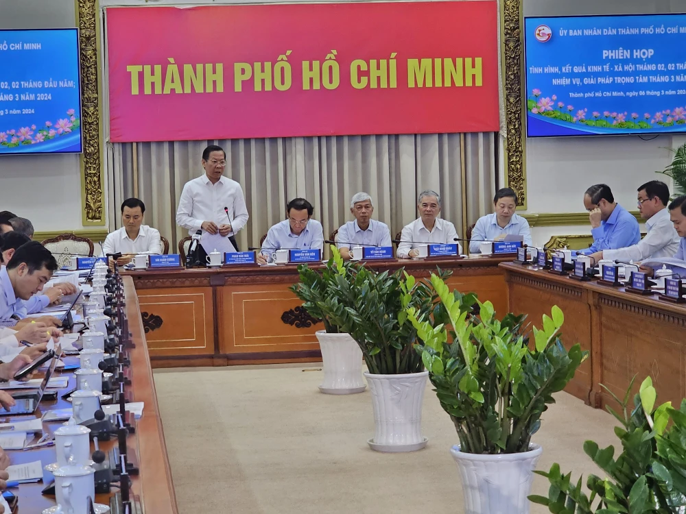 Chủ tịch UBND TPHCM Phan Văn Mãi phát biểu khai mạc