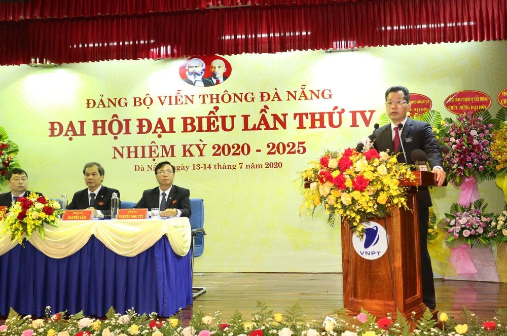 Ông Nguyễn Văn Quảng, Phó Bí thư Thường trực Thành ủy Đà Nẵng phát biểu tại Đại hội