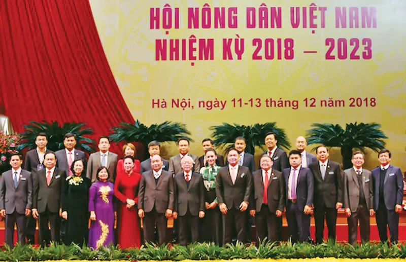 Lãnh đạo Đảng, Nhà nước với các đại biểu dự Đại hội Hội nông dân Việt Nam nhiệm kỳ 2018-2023