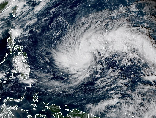 Hình ảnh vệ tinh của cơn bão Kammuri. Ảnh: accuweather.com