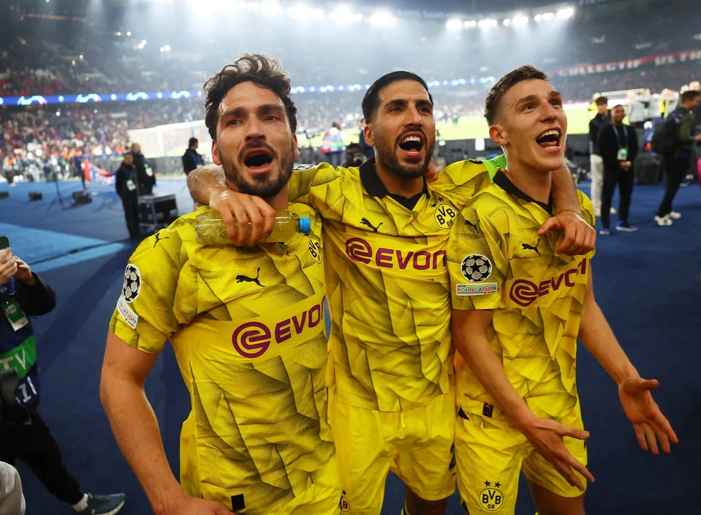 Borussia Dortmund vào chung kết Champions League: Tưởng không may, lại may không tưởng