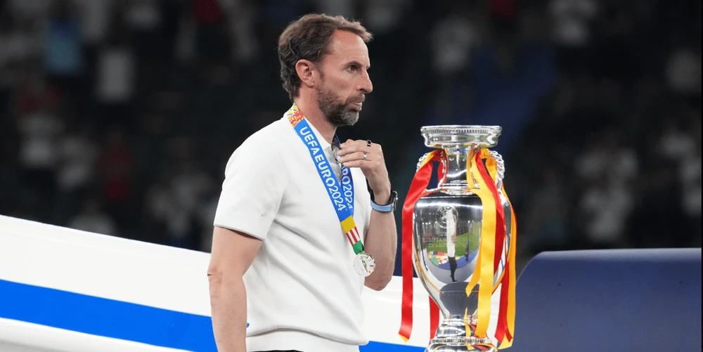 Gareth Southgate mang lại cho nước Anh 8 năm hy vọng nhưng đã đến lúc phải thay đổi