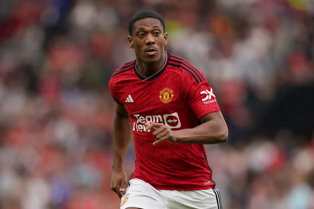 Anthony Martial được đề nghị 'hợp đồng lớn nhất trong lịch sử ' sau khi rời Manchester United