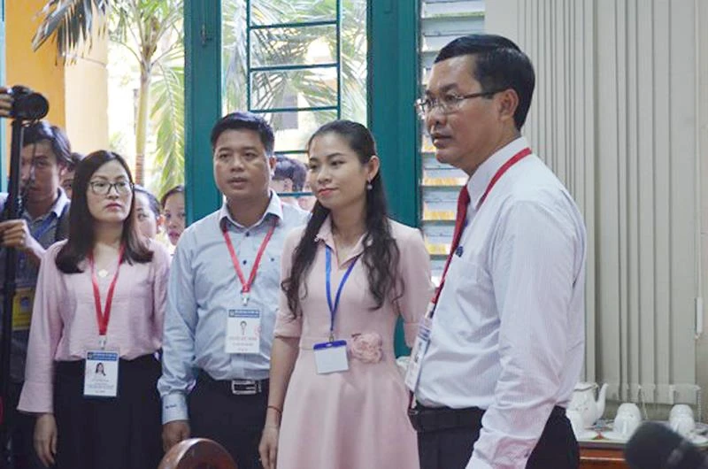 Ông Nguyễn Văn Phúc, Thứ trưởng Bộ GD-ĐT kiểm tra tình hình thi tại TPHCM