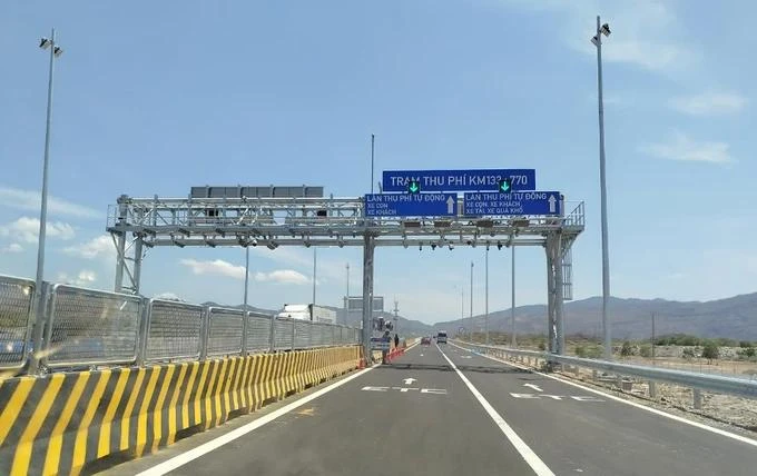 Cao tốc Cam Lâm - Vĩnh Hảo thu phí từ ngày 28-5