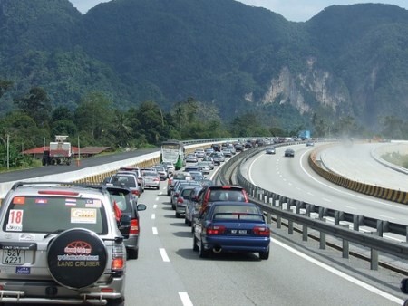 Work starts on seven bid packages of Bac Giang-Lang Son expressway on July 18