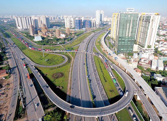 HCMC calls for investment to urban infrastructure projects (Photo: SGGP)