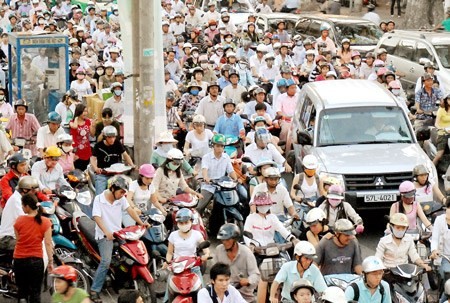 A traffic jam in HCMC (Photo: SGGP)