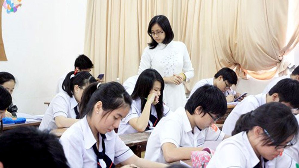 HCMC permits all students to stay at home to avoid typhoon Tembin on December 25-26 (Photo: SGGP)