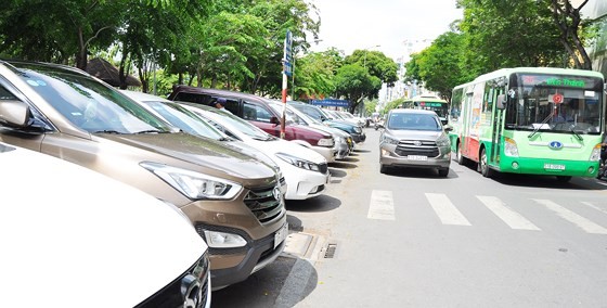 A chargeable parking spot in Le Lai street, District 1, HCMC (Photo: SGGP)