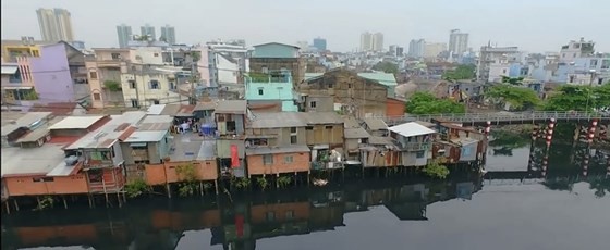 HCMC is making efforts to remove all canal houses by 2025 (Photo: SGGP)