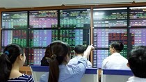 VN-Index gains nearly 10 points