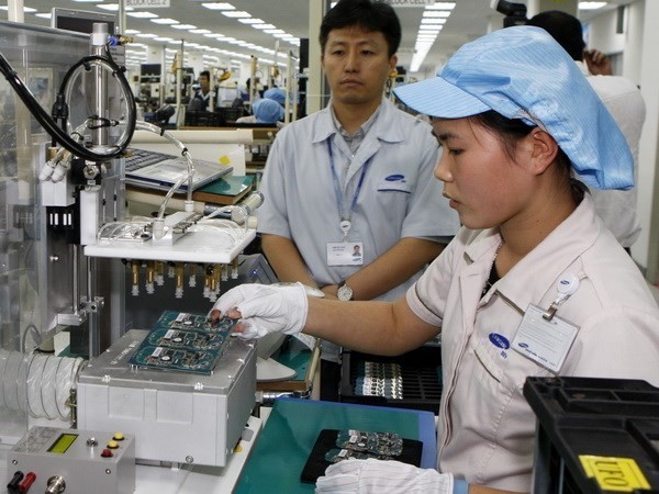 A Samsung's mobile phone production line in Bac Ninh (Source: VNA)