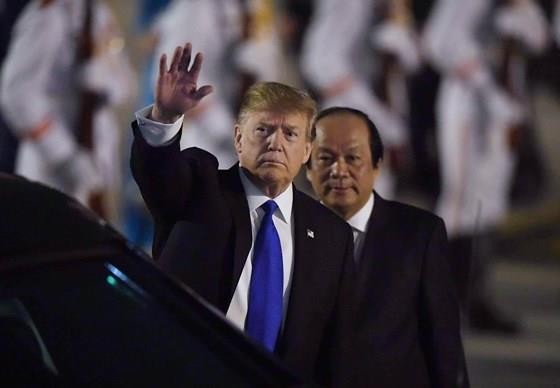 US President Donald Trump at Noi Bai International Airport, Hanoi (Photo: SGGP)