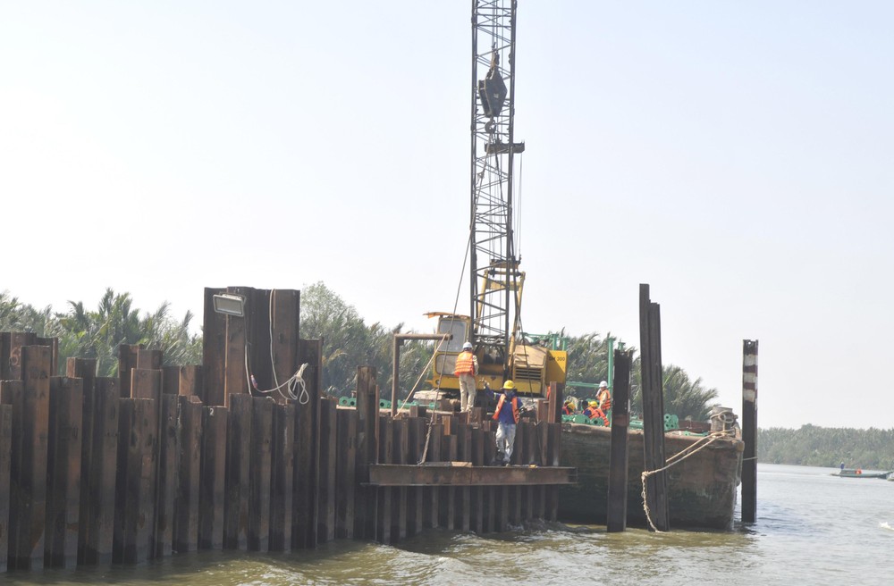 The construction site of a tidal control sewer (Photo: SGGP)