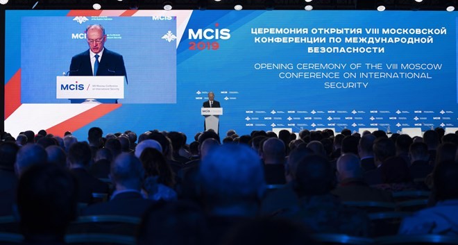 Secretary of Russia’s Security Council Nikolai Patrushev reads out President Vladimir Putin’s greetings to the 8th Moscow Conference on International Security on April 24 (Photo: VNA)