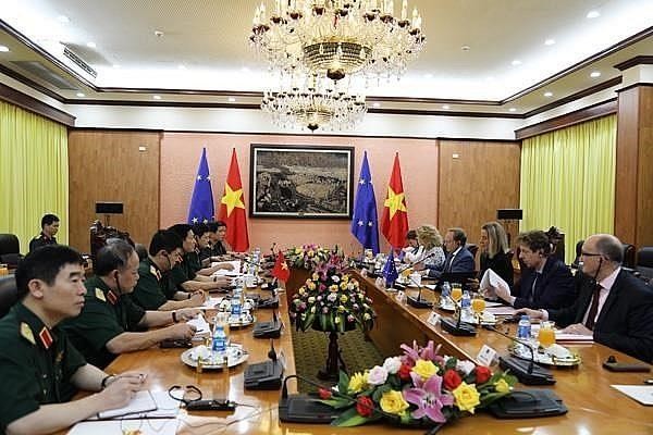 At the meeting (Source: mod.gov.vn)