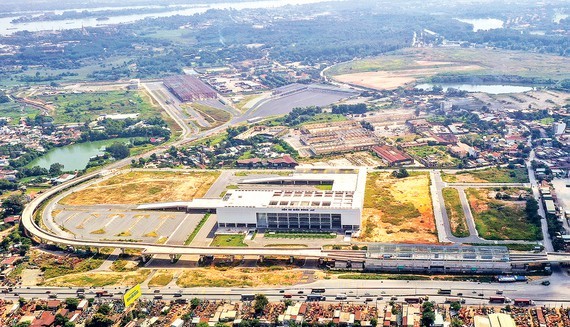 An aerial view of the last station of the first metro line Ben Thanh-Suoi Tien project in HCMC which will link up to the new Mien Dong (Eastern) Coach Station in District 9 (Photo: SGGP)