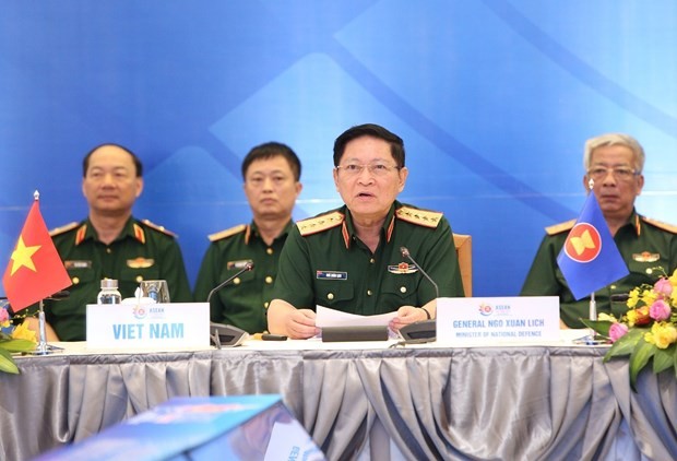 Vietnamese Minister of National Defence Gen. Ngo Xuan Lich (second, right) speaks at the ASEAN Defence Senior Officials’ Meeting Plus (ADSOM+) on July 7 (Photo: VNA)