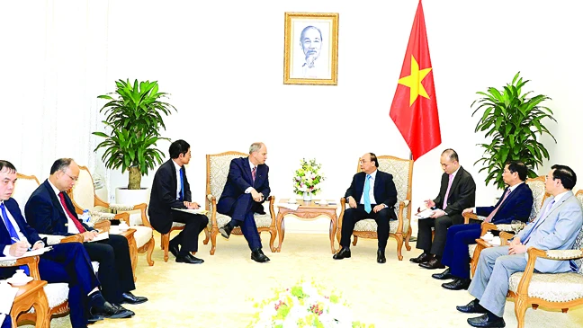 Thủ tướng Nguyễn Xuân Phúc tiếp Ngài Christian Berger, Đại sứ CHLB Đức Ảnh: TTXVN