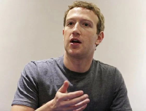 Giám đốc điều hành tập đoàn Facebook Mark Zuckerberg