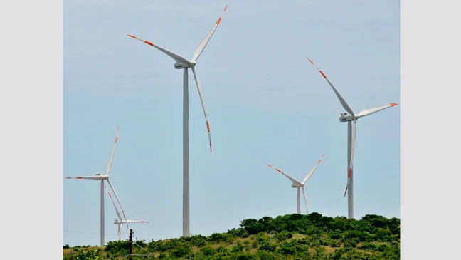 Sản xuất điện sạch từ năng lượng gió sẽ được Chính phủ mua lại giá cao Ảnh: CAO THĂNG