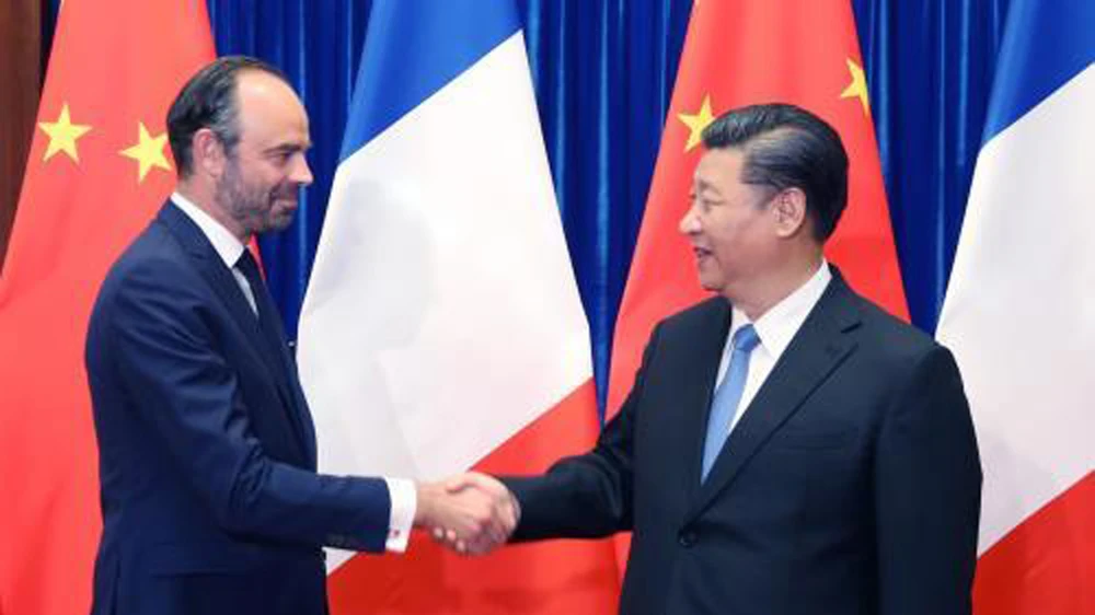 Chủ tịch Trung Quốc Tập Cận Bình tiếp Thủ tướng Pháp Edouard Philippe tại thủ đô Bắc Kinh. Ảnh: THX/TTXVN
